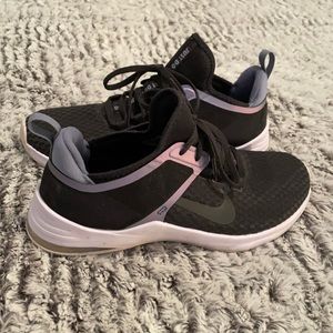 Nike Air Max Bella Training Shoe - 8.5